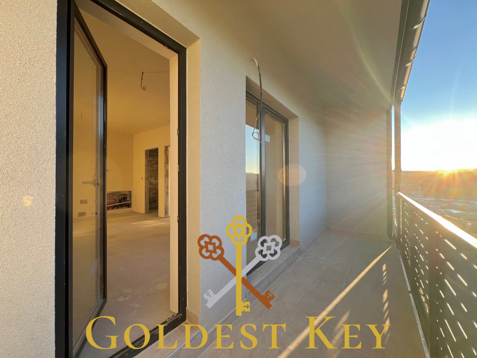 Nou! Apartament semifinisat cu două camere și două balcoane! Baciu