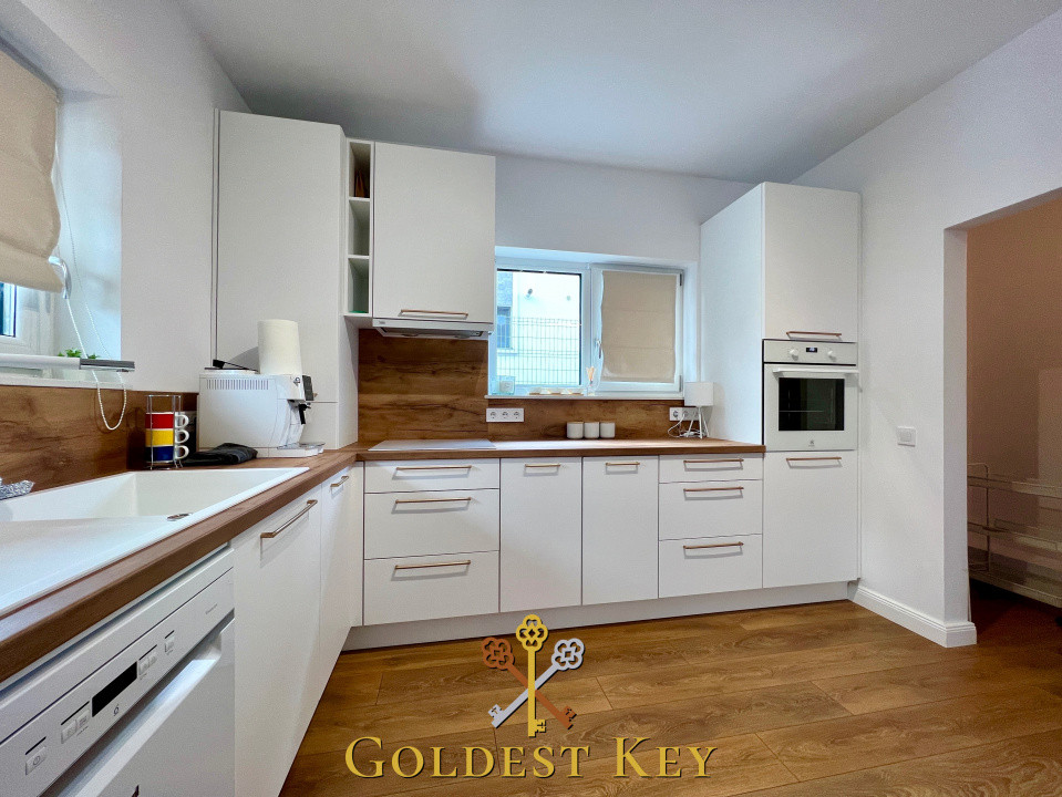 Casa ultramodernă cu 4 camere BACIU 