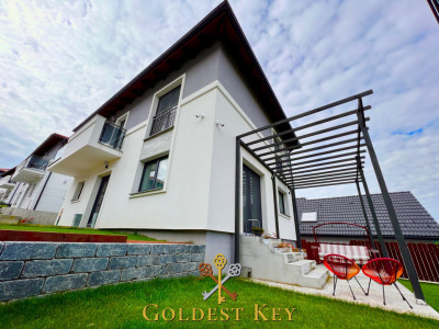 Casa ultramodernă cu 4 camere BACIU 