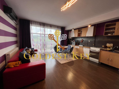 Apartament 2 camere, balcon. Aer conditionat. Lift. Orientat SUD.