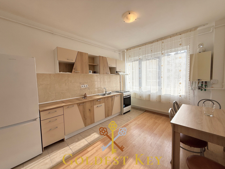 Apartament cu 3 camere, balcon și parcare Baciu zona Petrom