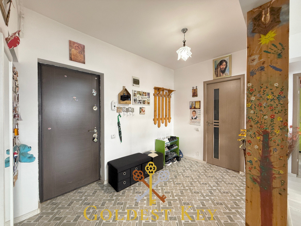 Apartament cu 3 camere, 2 băi, 2 balcoane la cheie. Baciu