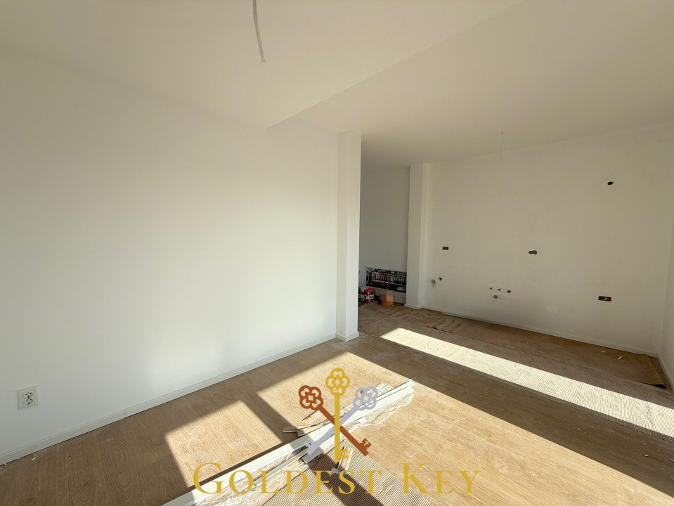 Apartament cu 3 camere, balcon și parcare exterioară. Bloc NOU