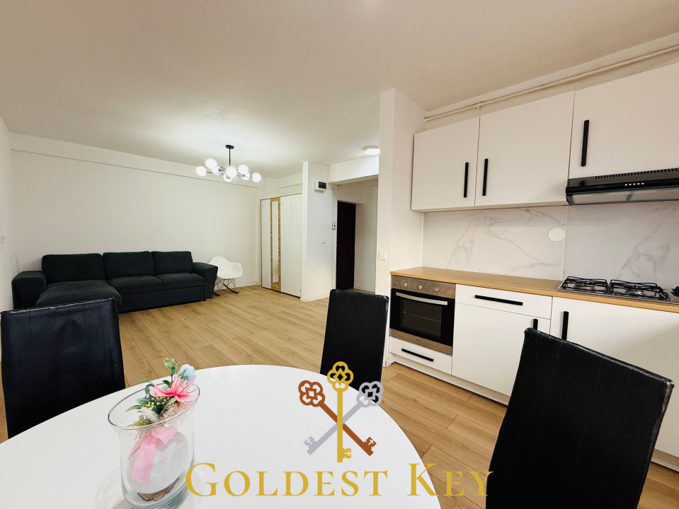 Apartament cu 3 camere integral renovat BACIU zona PETROM