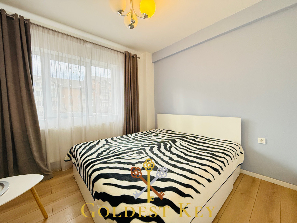 Apartament cu 3 camere integral renovat BACIU zona PETROM