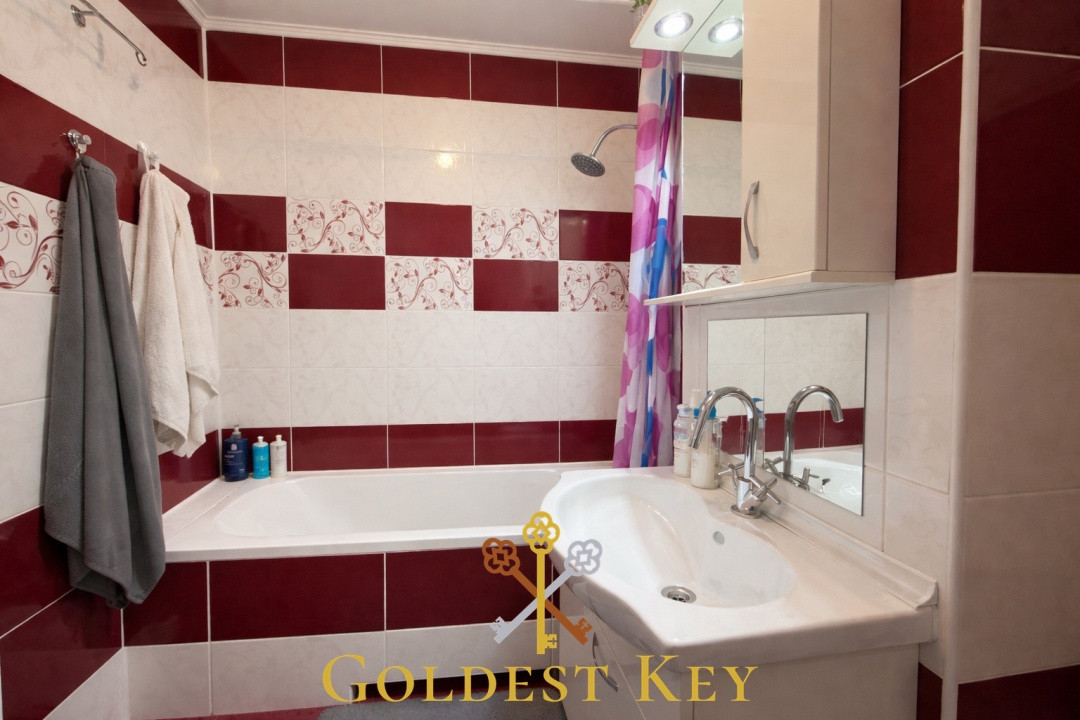 NOU Apartament cu 2 camere DECOMANDATE și parcare - Baciu 