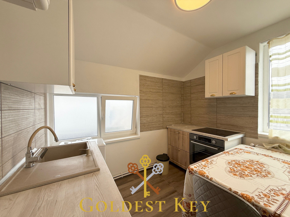 Apartament cu 1 cameră decomandat și loc de parcare exterior 