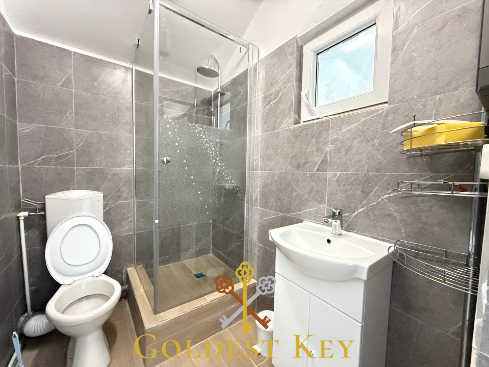 Apartament cu 1 cameră decomandat și loc de parcare exterior 