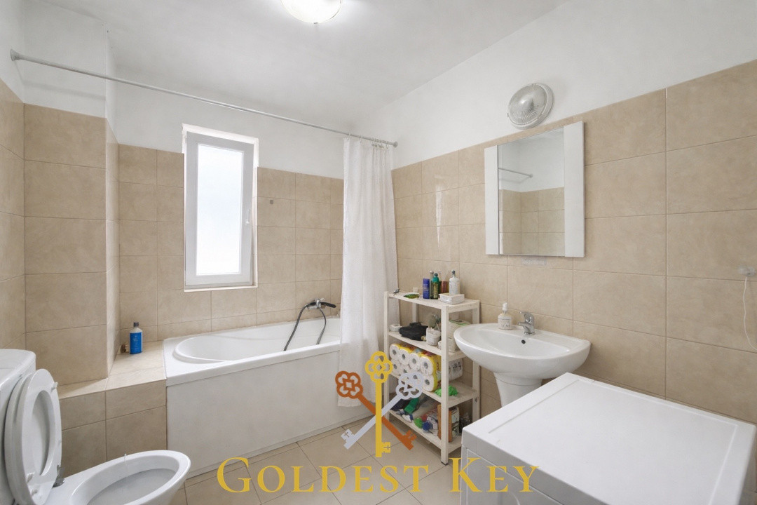 Apartament cu 2 camere, balcon și parcare exterioară 