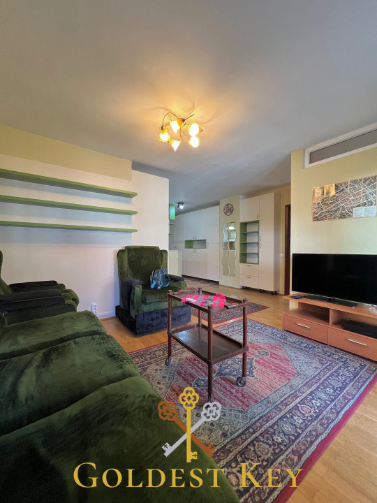 În centrul orașului! Apartament cu 4 camere și 2 terase! 80 mp utili 