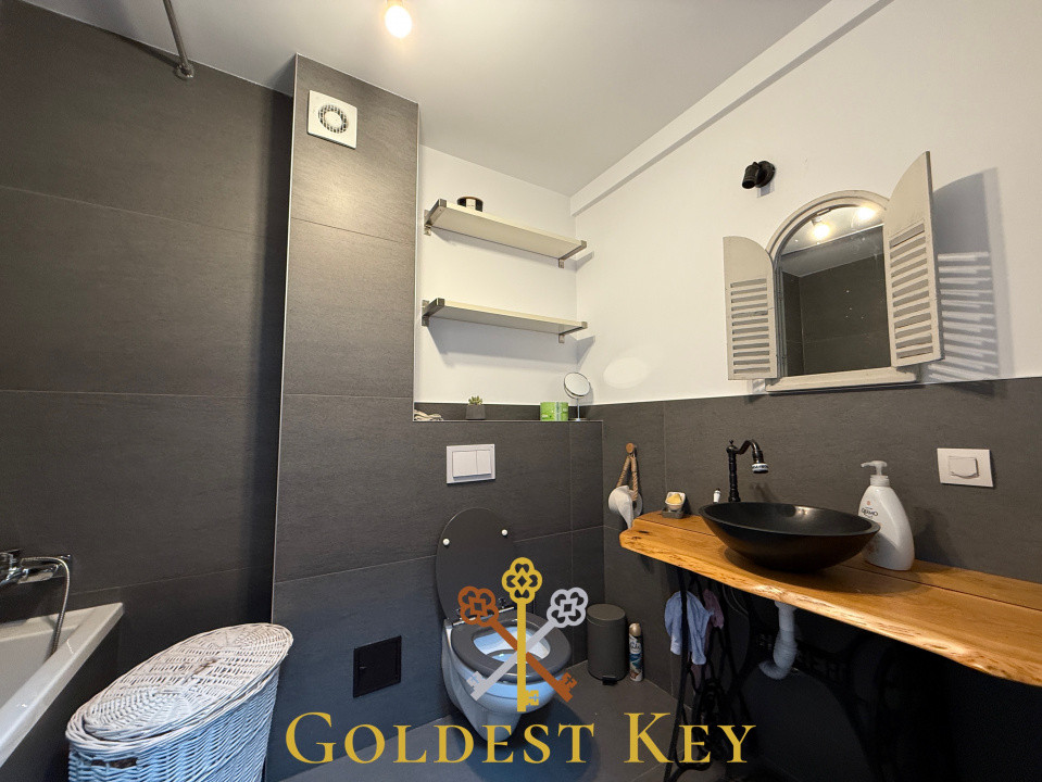 Apartament cu 2 camere, bucatarie separata și garaj subteran 