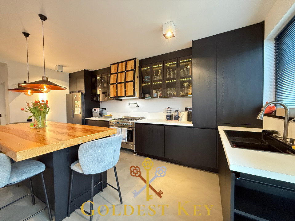 Casa ultrafinisată cu design deosebit în Baciu zona Petrom