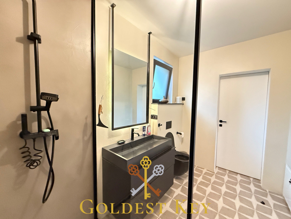 Casa ultrafinisată cu design deosebit în Baciu zona Petrom