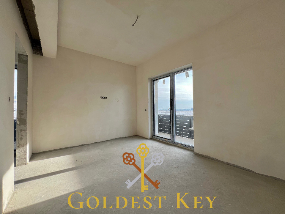 Apartament semifinisat cu 2 camere, balcon, parcare exterioară! Baciu