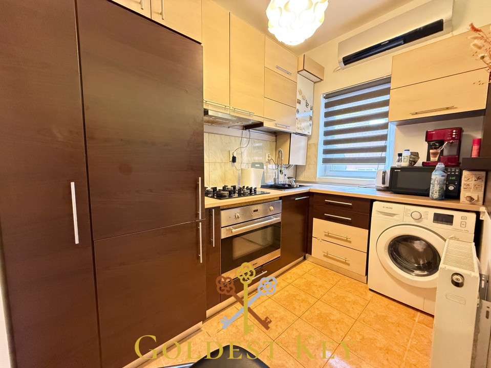 Apartament cu 2 camere semidecomandat! Baciu zona Petrom