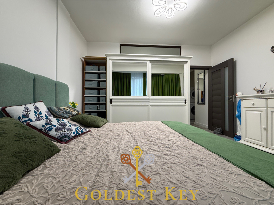 Apartament cu 3 camere, balcon și garaje Calea Baciului zona Petrom