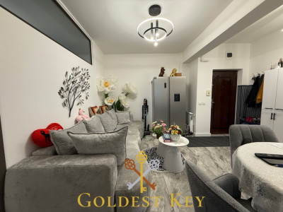 Apartament cu 3 camere, balcon și garaje Calea Baciului zona Petrom