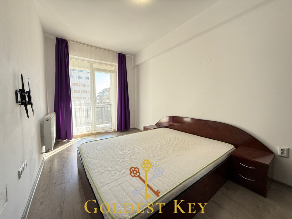 Apartament cu 3 camere, balcon și parcare exterioară 