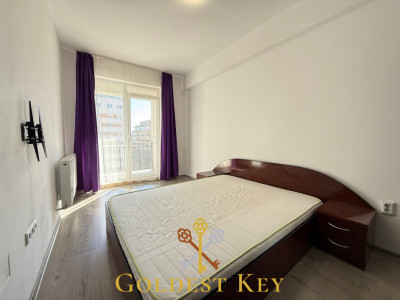 Apartament cu 3 camere, balcon și parcare exterioară 
