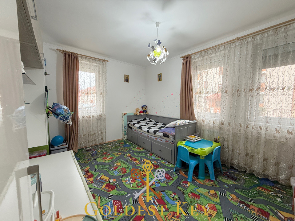 NOU Apartament cu 2 camere DECOMANDATE și parcare - Baciu 