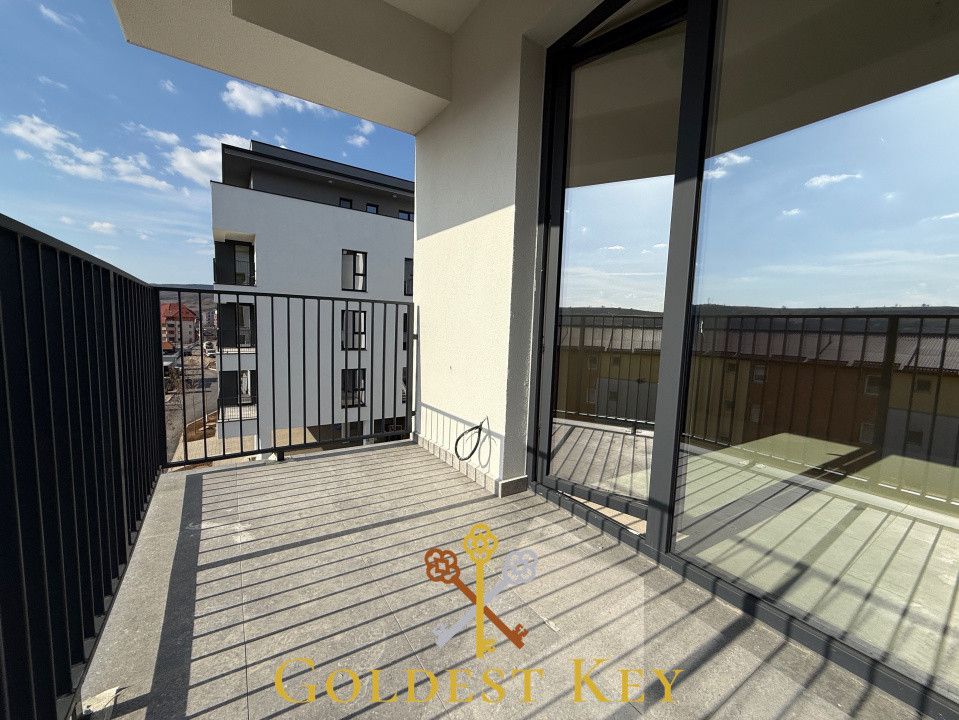 Apartament cu 3 camere, balcon și parcare exterioară. Bloc NOU