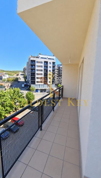 Apartament cu o camere, terasă, balcon și parcare! Calea Baciului
