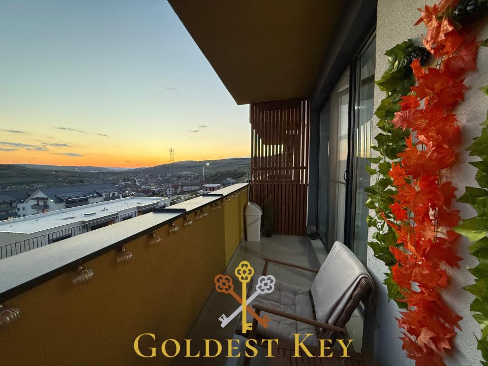 Apartament generos cu 2 camere, balcon, debara și parcare 