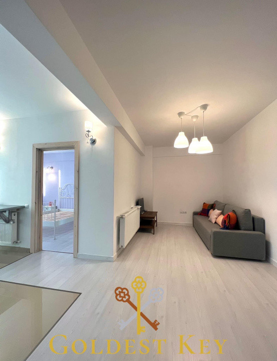Apartament modern cu 2 camere semidecomandate, balcon și parcare! 