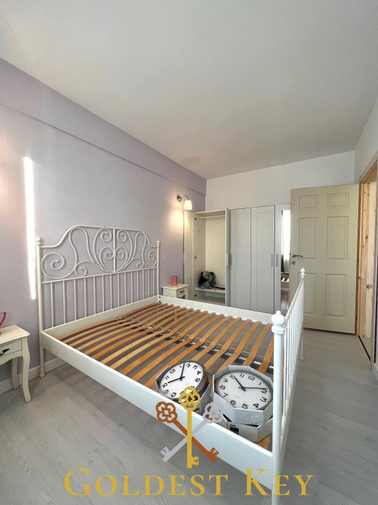Apartament modern cu 2 camere semidecomandate, balcon și parcare! 