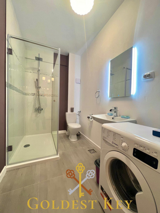 Apartament modern cu 2 camere semidecomandate, balcon și parcare! 