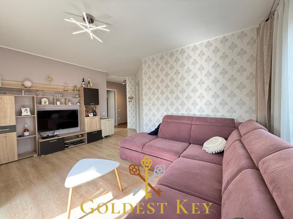 Apartament modern cu 2 camere, balcon și parcare exterioară BACIU 