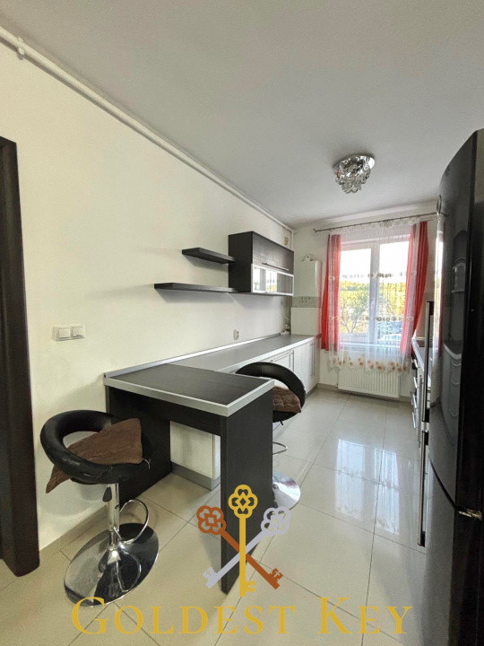 Apartament modern cu 2 camere decomandate si parcare! Zona Petrom