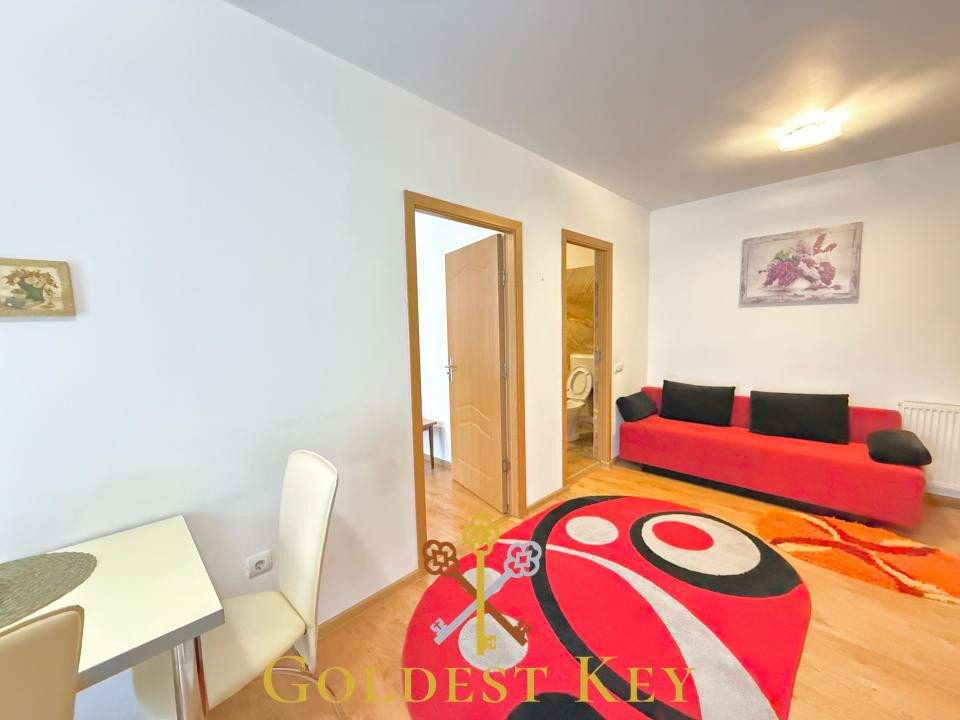 Apartament cu 1 cameră decomandat, balcon și parcare