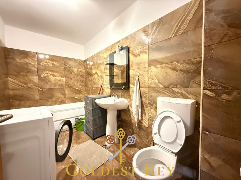 Apartament cu 1 cameră decomandat, balcon și parcare