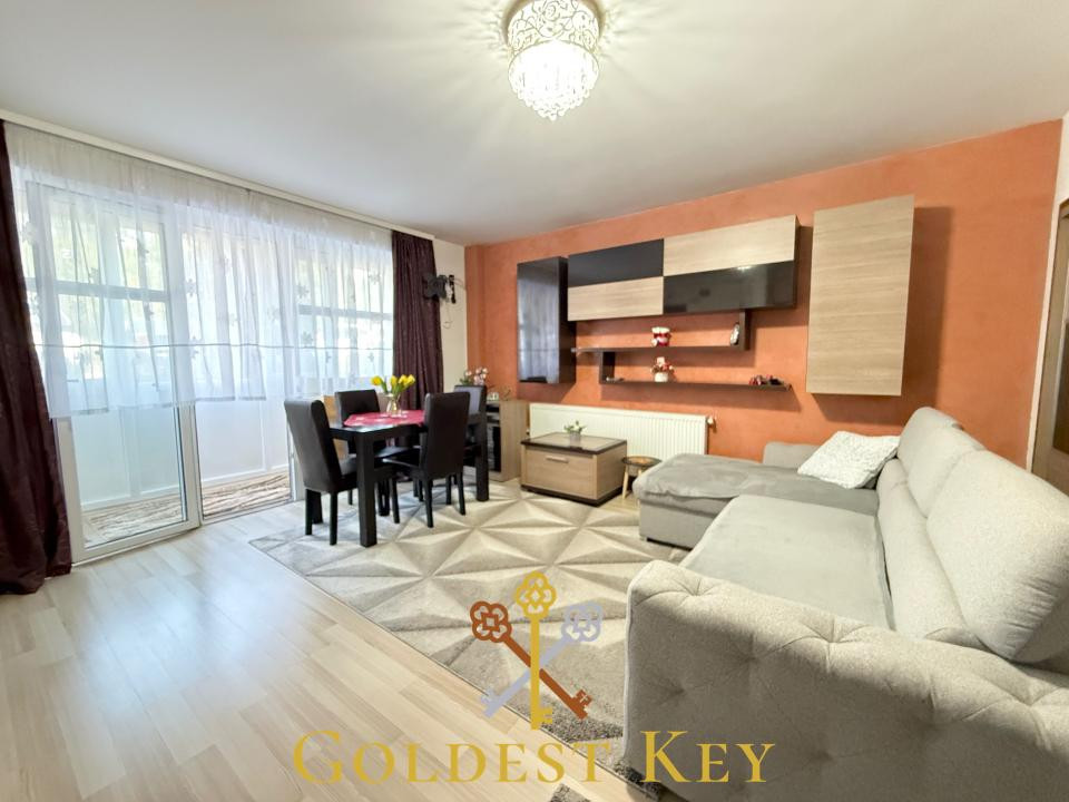 Apartament cu 2 camere și balcon - etaj intermediar 