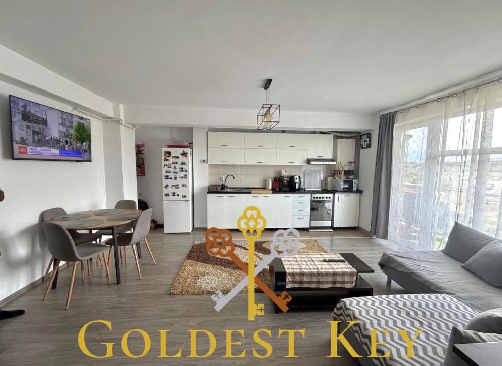 Apartament cu 2 camere și balcon! Baciu! 