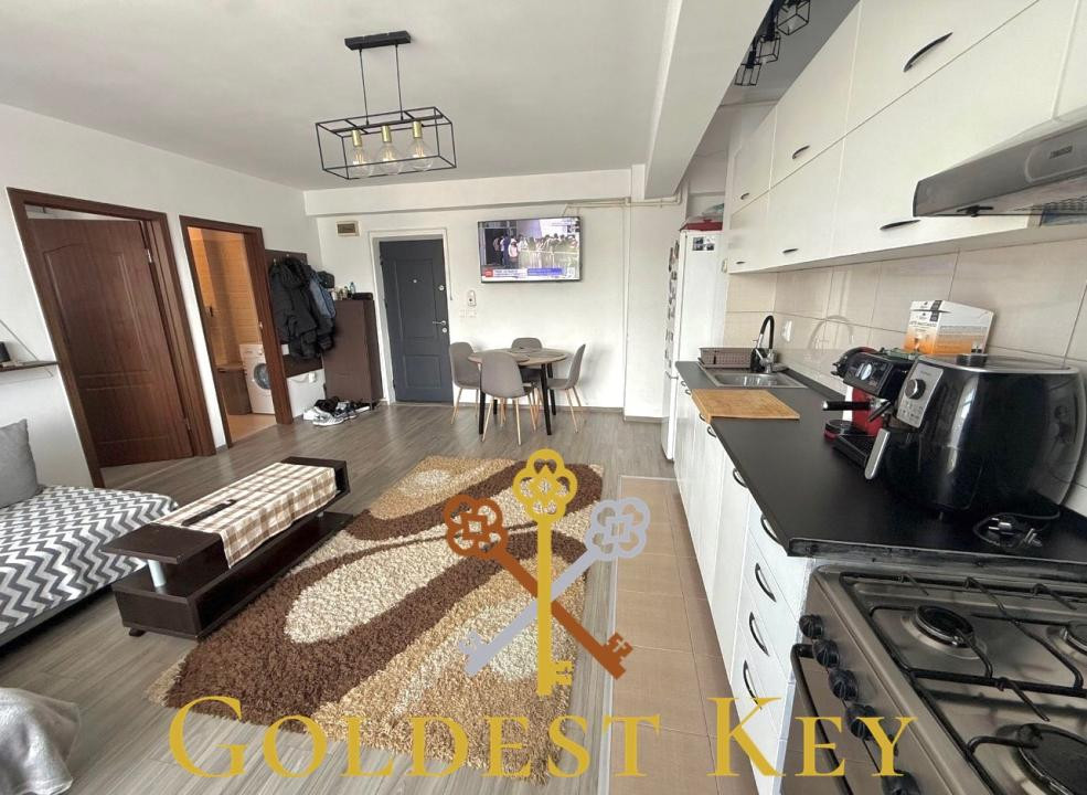 Apartament cu 2 camere și balcon! Baciu! 