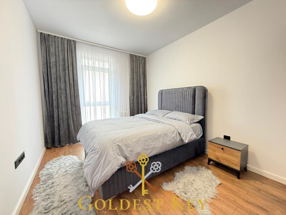 NOU - apartament cu 3 camere, 2 bai, balcon și 2 parcări 
