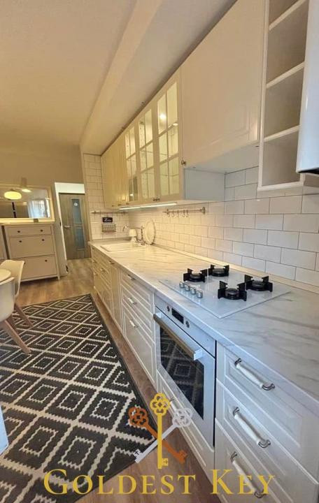 Apartament modern cu 3 camere decomandate, balcon și parcare! Baciu