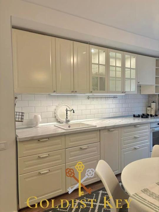 Apartament modern cu 3 camere decomandate, balcon și parcare! Baciu