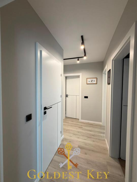Apartament calitativ cu 3 camere, 2 băi, balcon, 2 garaje