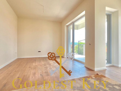 Apartament cu 3 camere, balcon și parcare exterioară. Bloc NOU
