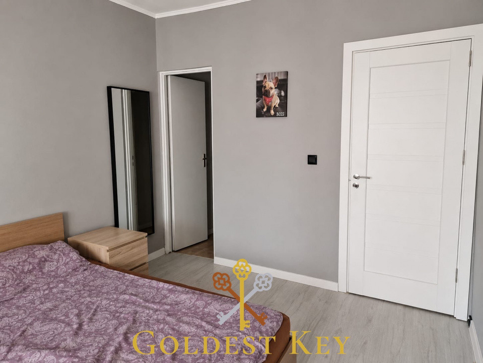 Apartament generos cu 2 camere, balcon și parcare BACIU zona Petrom
