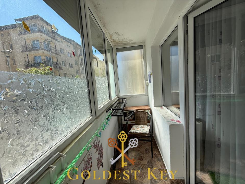Apartament cu 1 cameră, balcon închis și parcare 