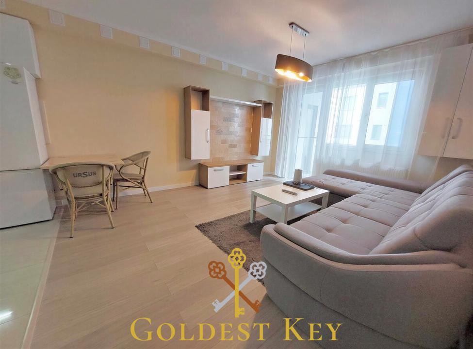 Apartament generos cu 2 camere și balcon - zona VIVO