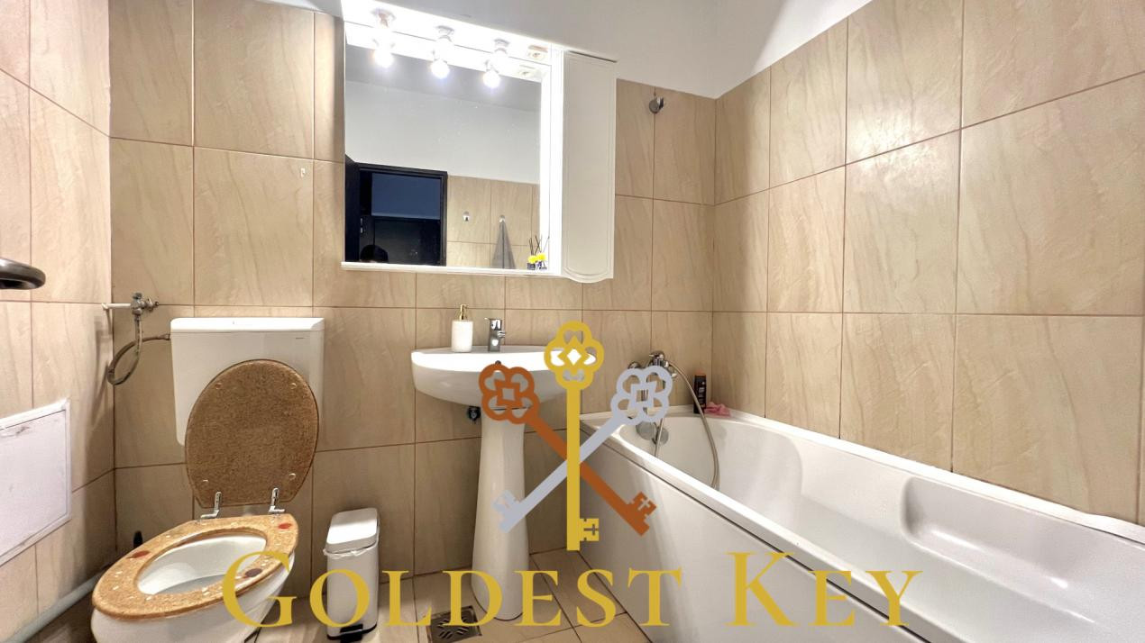 Apartament cu 2 camere, balcon și parcare exterioară! Baciu 