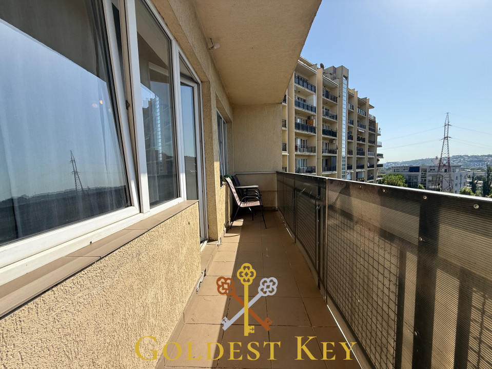Apartament cu 2 camere, balcon și parcare exterioară! Baciu 