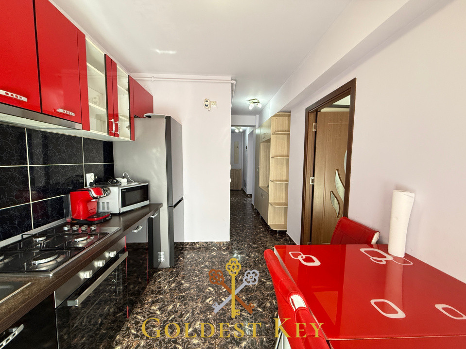 Apartament cu 2 camere decomandate, balcon, debara și parcare