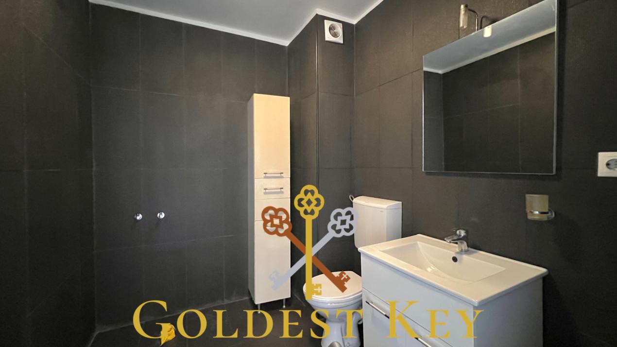 Apartament de vânzare cu 2 camere și balcon! Baciu - Zona Petrom