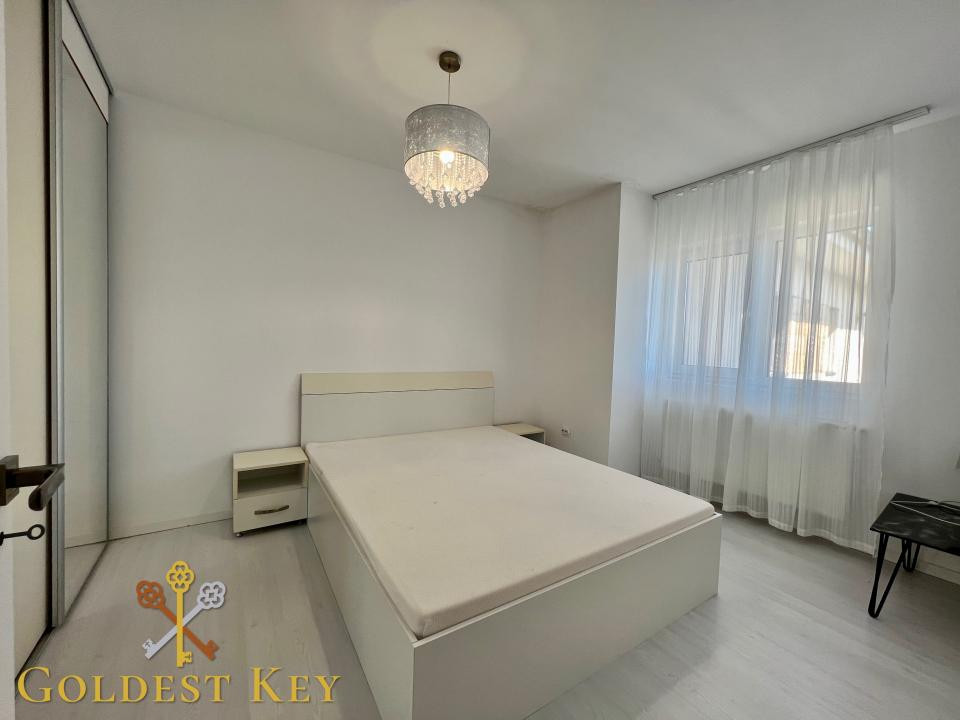Apartament modern cu 3 camere și parcare zona Vivo